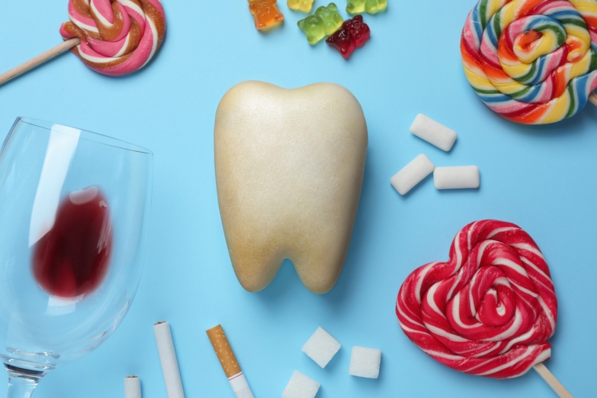 foods that can damage your teeth and what to eat instead