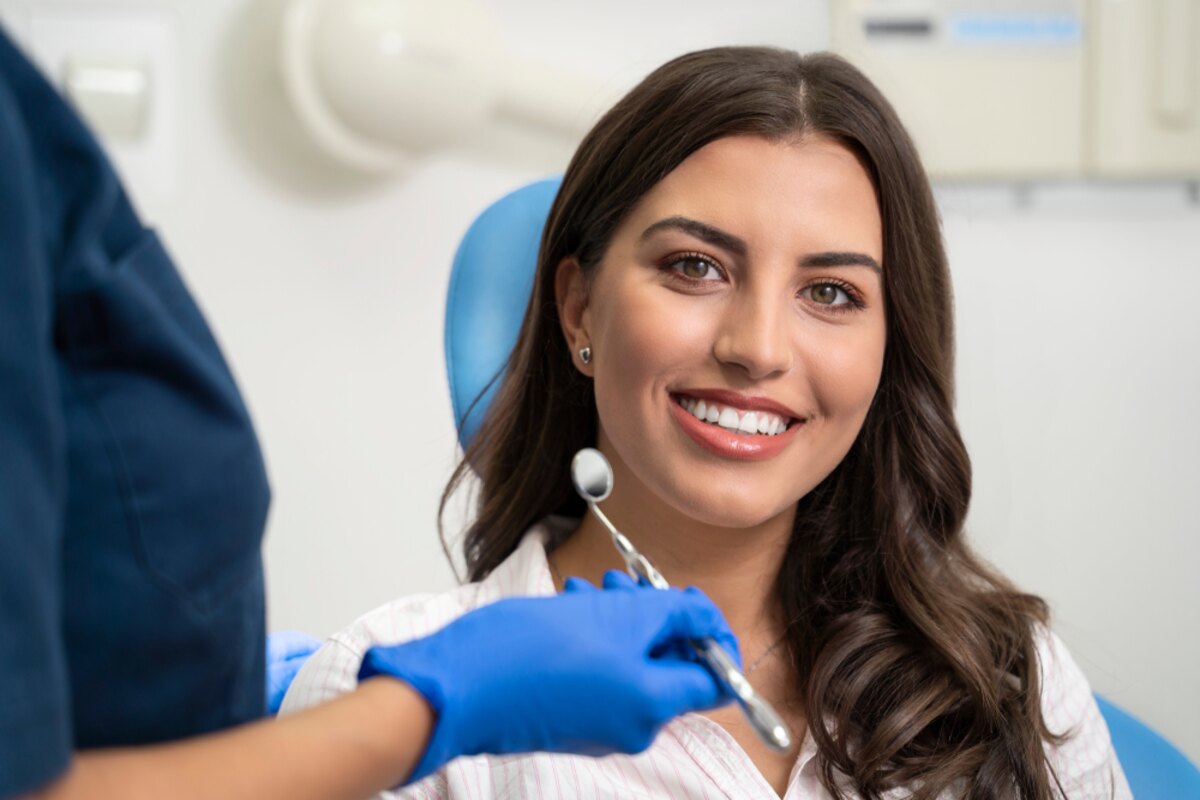 teeth whitening at home vs professional whitening which is better